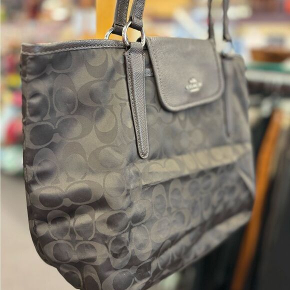 Coach Ward Signature Brown Tote - Picture 3 of 7
